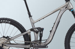 ジャイアント　新型トランス X