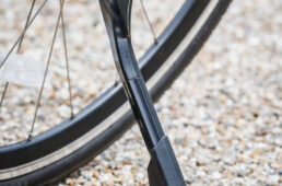 クロスバイク通勤カスタム〜スタンド