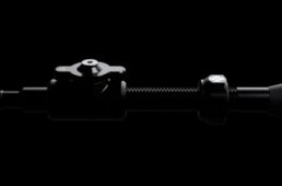 ビッグボアチューブレスバルブ