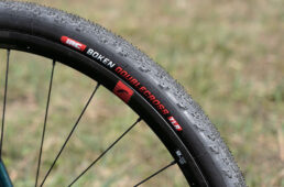 ボウケンダブルクロス チューブレスレディ