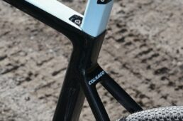 シートポストまわり