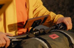 アウトフロントバイクマウントV2