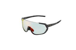 ジャイアント　AGOS