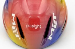 MET　UAEチーム エミレーツ／UAEチーム ADQエディション