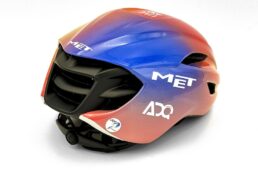 MET　UAEチーム エミレーツ／UAEチーム ADQエディション