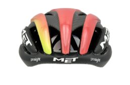 MET　UAEチーム エミレーツ／UAEチーム ADQエディション