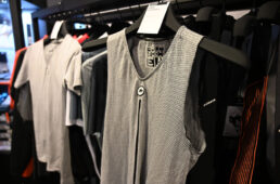 夏物ベースレイヤー