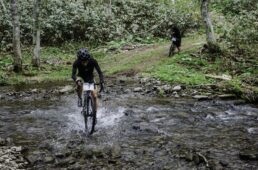 パナレーサーニセコグラベル2024