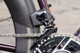 フロントディレーラー