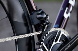 フロントディレーラー