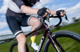 レッドAXSを試す菊池さん