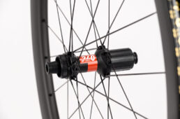 リザーブホイールのハブ