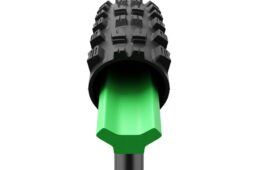 エアーライナープロテクトダウンヒル