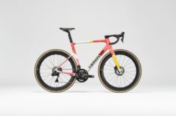 キャノンデール　LAB71 SuperSix EVO Team