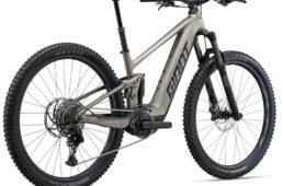 ジャイアント　2025早期モデル