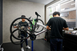 スペシャライズド稲城のテックスペース