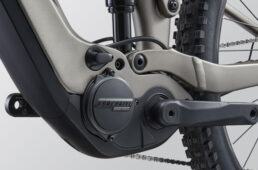 ジャイアント　2025早期モデル