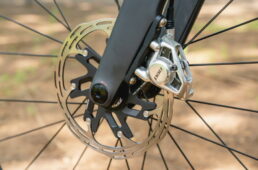 スラムレッドXPLR2024