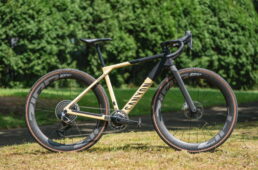 スラムレッドXPLR2024