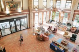 グローバルアリーナ