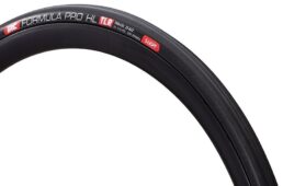 ウエムラサイクルパーツ　iRCタイヤセール