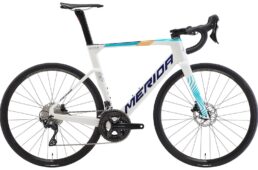 メリダ　ブエルタ・ア・エスパーニャ応援キャンペーン