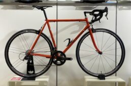 細沼自転車店 デローザ