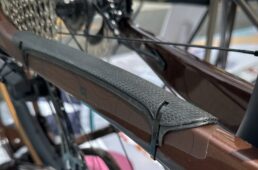 ダボス・チェーンステープロテクター