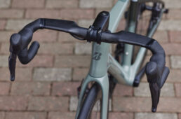 アンカーRE8のハンドル・ステム