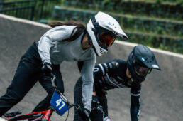 SHOEIからBMXレース用フルフェイスヘルメットが登場