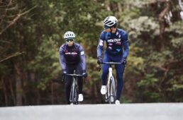 パールイズミ2024秋冬　プリント ジャージ