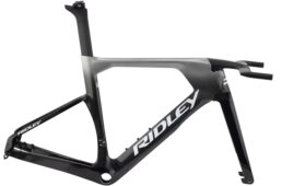 リドレー　2025年モデル　ウェブサイト