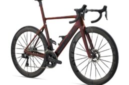 ジャイアント　PROPEL & TCR Experience Day with CADEX