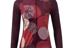 パールイズミ2024秋冬　プリント ジャージ