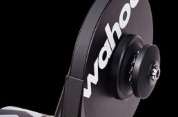 Zwiftライド ウィズ キッカーコア