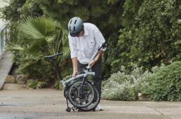 ブロンプトンの折り畳み方