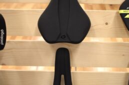 アケロRリサイクルドスチール