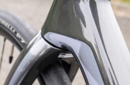 コルナゴ・V4のヘドチューブまわり