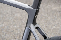 コルナゴ・V4のシートステー