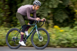 ヨネックスのグローエントを試乗