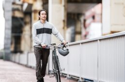 パールイズミ　クラッシック ハーフジップ スウェット