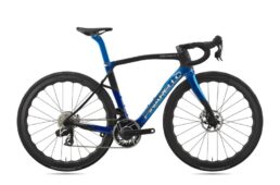 ピナレロ・ドグマ X　2025ニューカラー