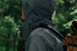 3レイヤーフルシームフィールドレインコート