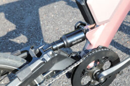 サスペンション