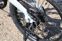 ディスクブレーキ