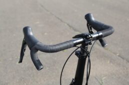 特殊なハンドル