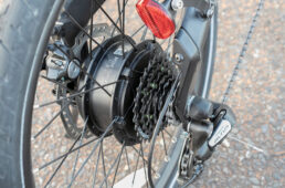 リヤハブモーター