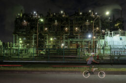 浮島町の製油所