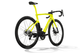 ピナレロ・新型ドグマ F　カンパニョーロ スーパーレコード ワイヤレス完成車