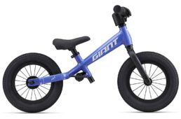 ジャイアント　プレプッシュバイク